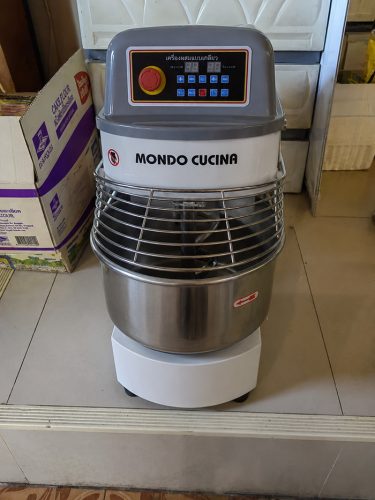 DH30FAD เครื่องนวดแป้ง 30L 2.2KW เครื่องผสมแป้งอุตสาหกรรม 220V นวดแป้งได้ 12-18KG สำหรับร้านขนม photo review