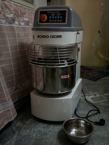 DH20FAD เครื่องนวดแป้ง 20L 1.5KW เครื่องผสมแป้งไฟฟ้า 220V นวดแป้งได้ 8-12KG สำหรับเบเกอรี่ photo review