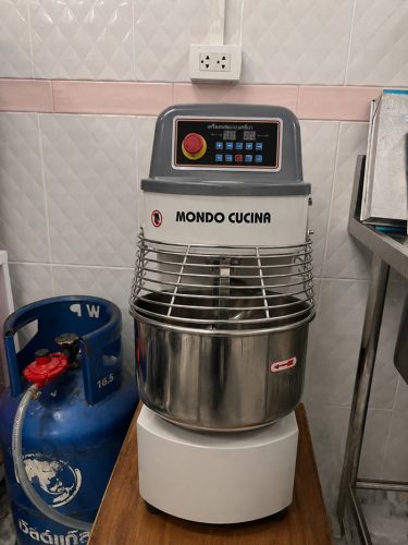 DH30FAD เครื่องนวดแป้ง 30L 2.2KW เครื่องผสมแป้งอุตสาหกรรม 220V นวดแป้งได้ 12-18KG สำหรับร้านขนม photo review